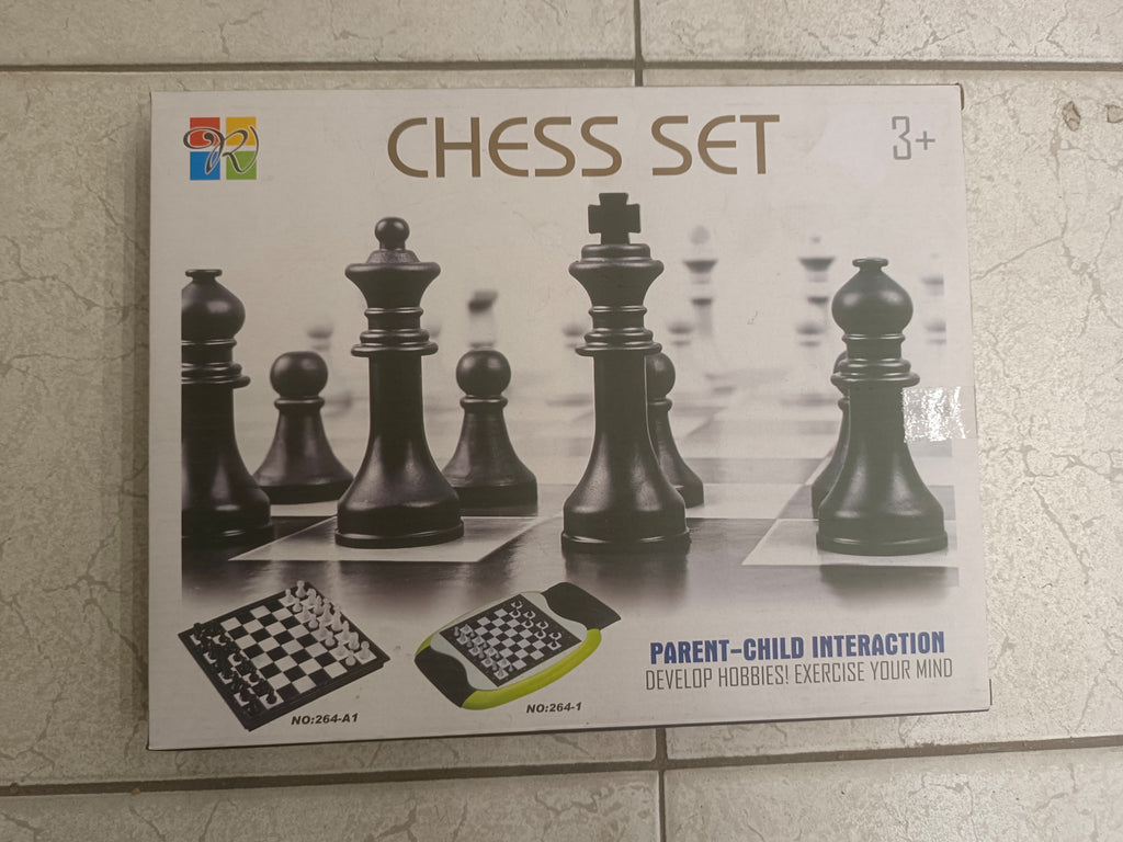 Chess Set retail box front, packaging reference photo